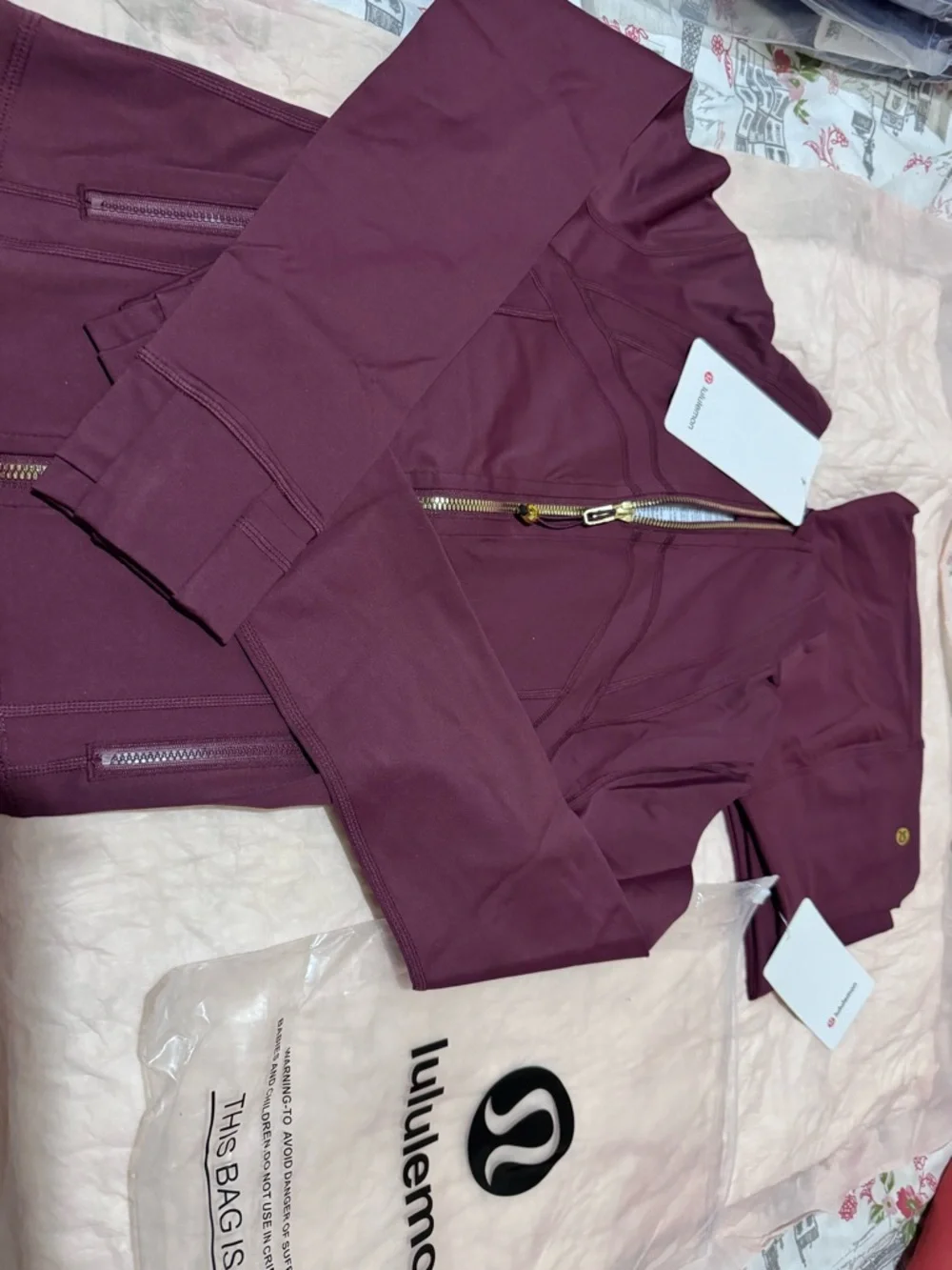 lululemon athletica Deep Wine Zip Performance Jacket - Picture 4 of 4
